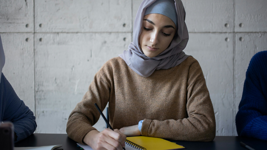 Course 1 (ICT-T)Cognitive Behavioural Therapy for Trauma : Overcoming Trauma, Rebuilding Your Life